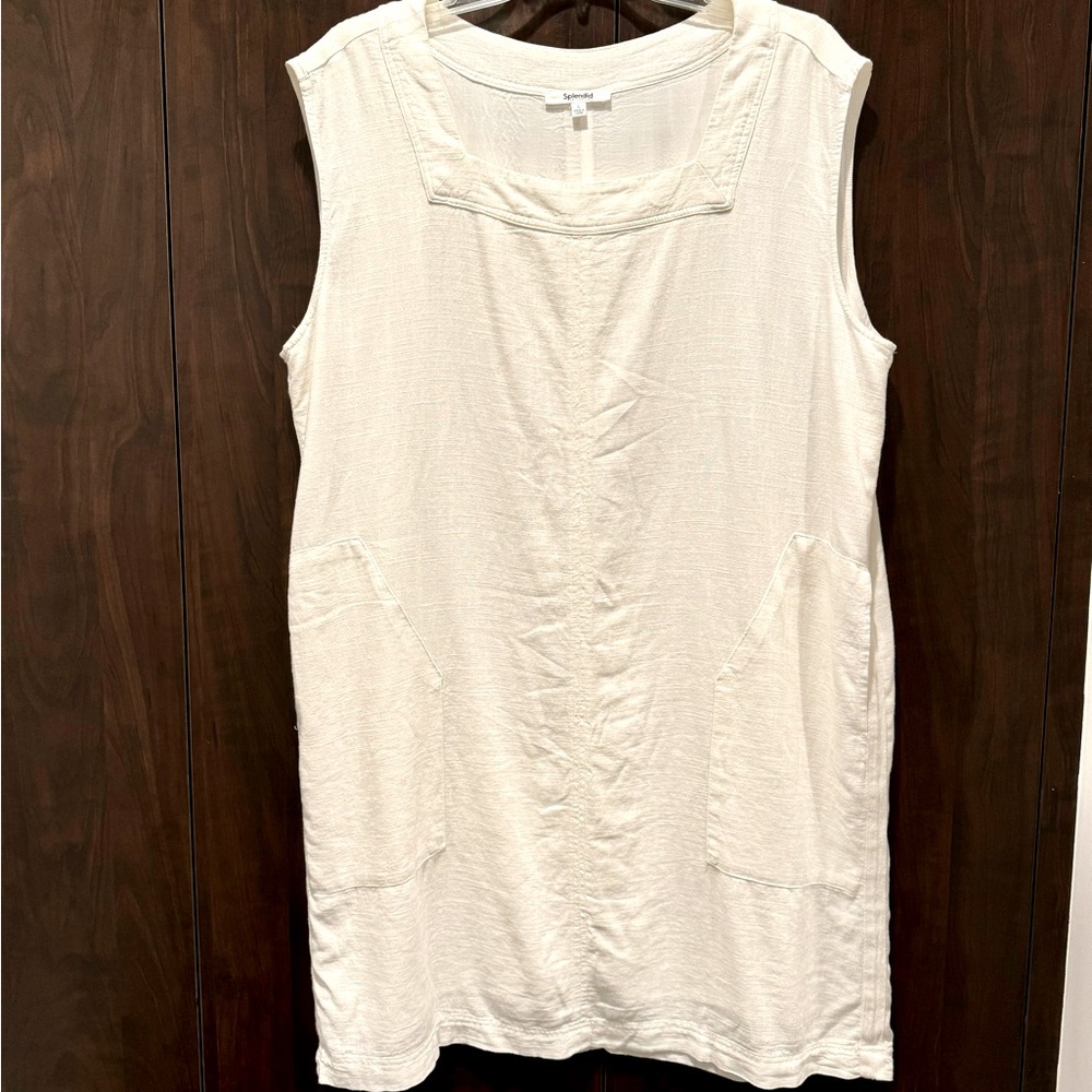 Splendid sleeveless linen dress